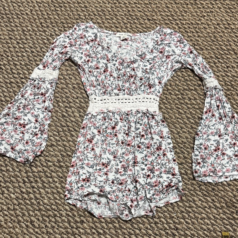 Adam Levine Collection Pink and White Floral Romper Shorts with Long Bell Sleeve